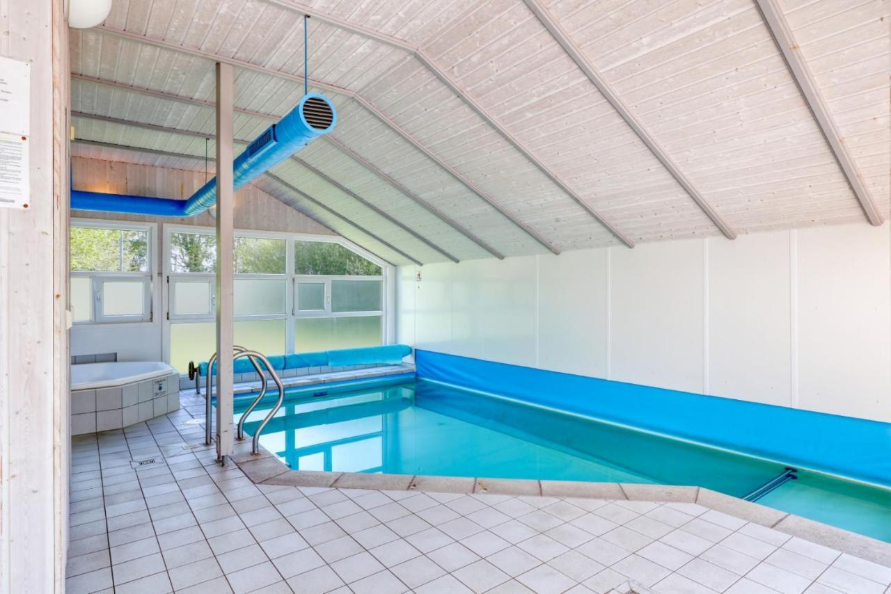 Kranich Poolferienhaus Villa Hohendorf  Bagian luar foto